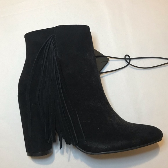 Fringe suede boots - Picture 2 of 5